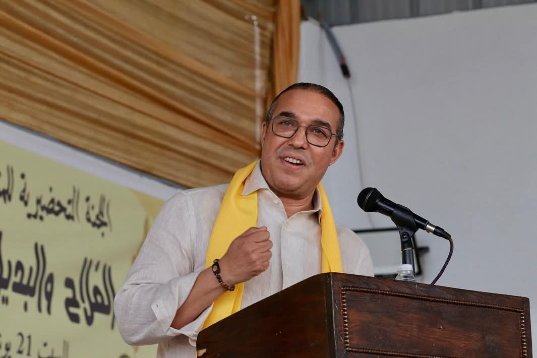 أوزين كيدير السياسة بلا فلوس وكيصاوب البديل بلا دعم… هادي هي المدرسة الحركية