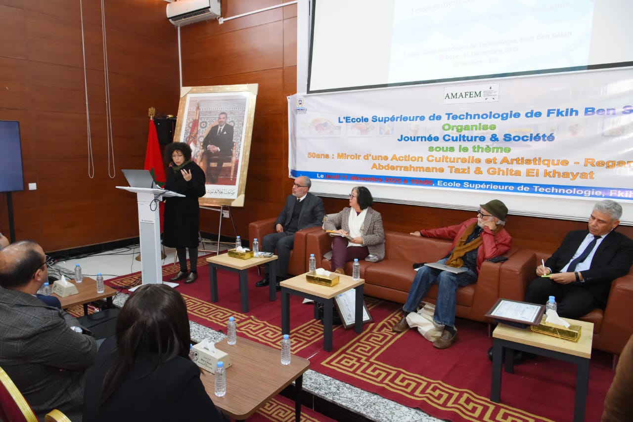 ندوة بالفقيه بن صالح تسلط الضوء على تفاعل الثقافة مع المجتمع وتكرم رموزا إبداعية.