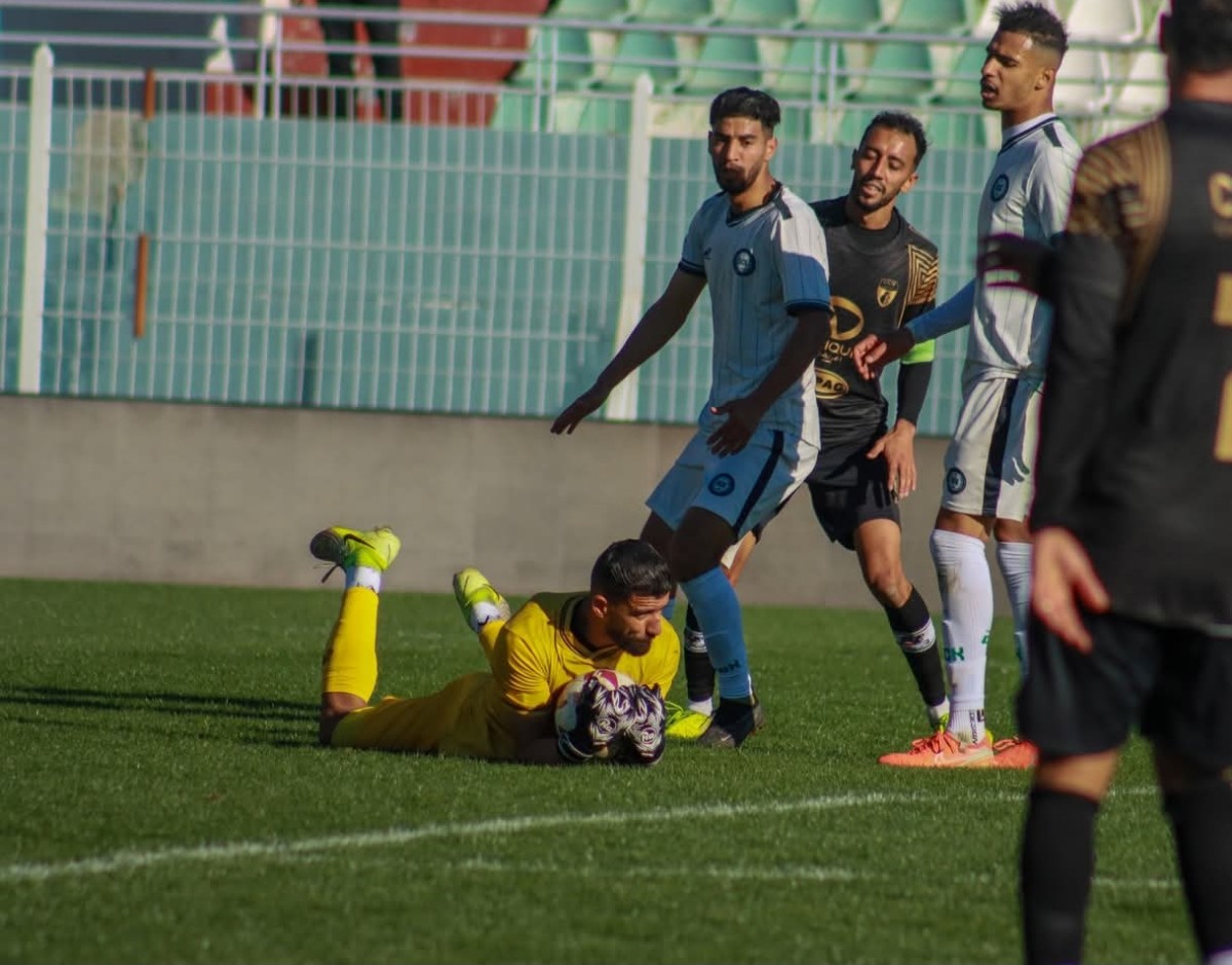 أولمبيك خريبكة يفوز على شباب هوارة وينهي مرحلة الذهاب في الوصافة.