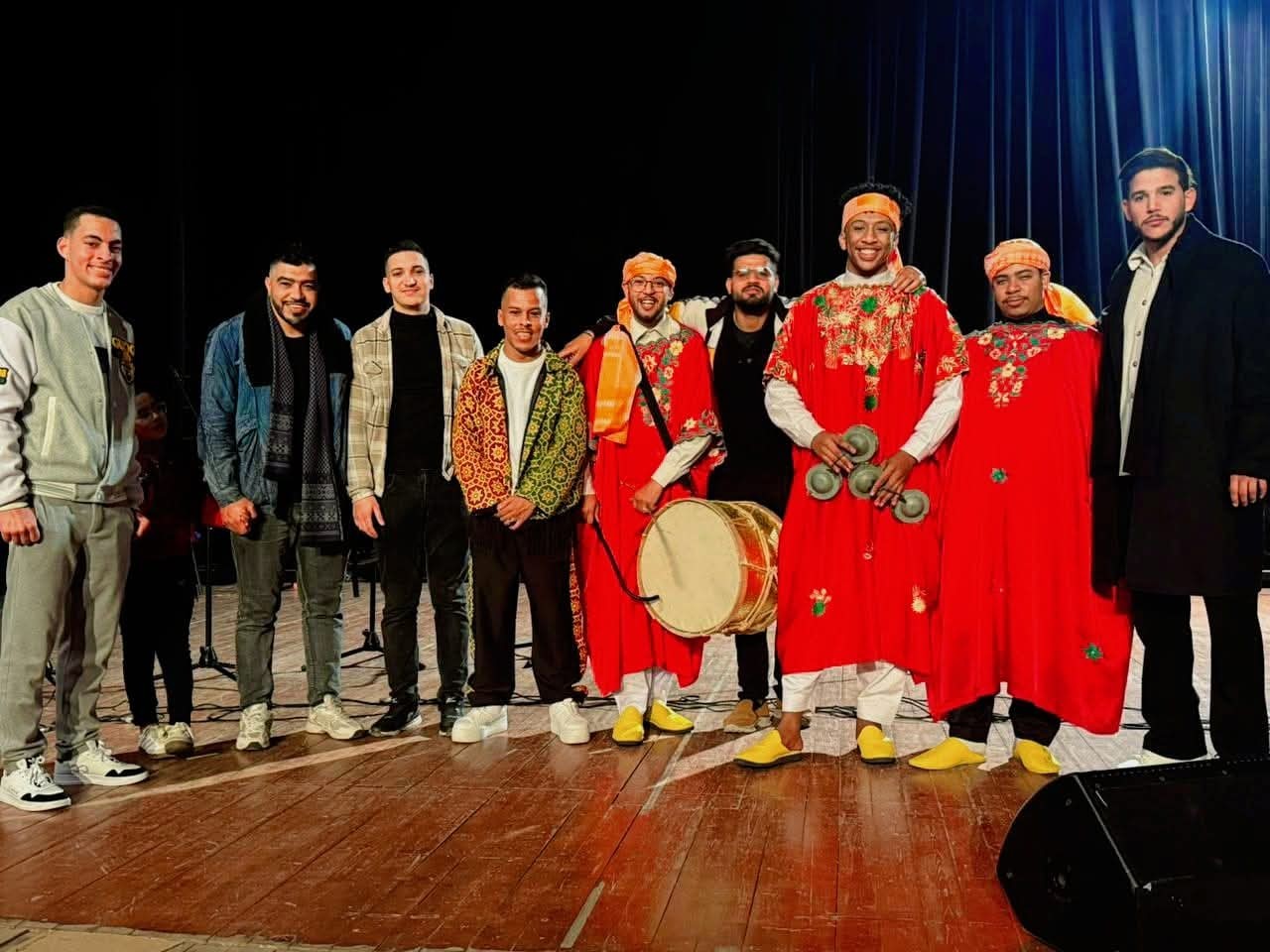 ݣناوة مرسى في سهرة فنية بسوق السبت.