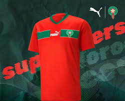 Algérie : 2 ans de prison pour un maillot marocain ,quand les caporaux voient le Maroc partout