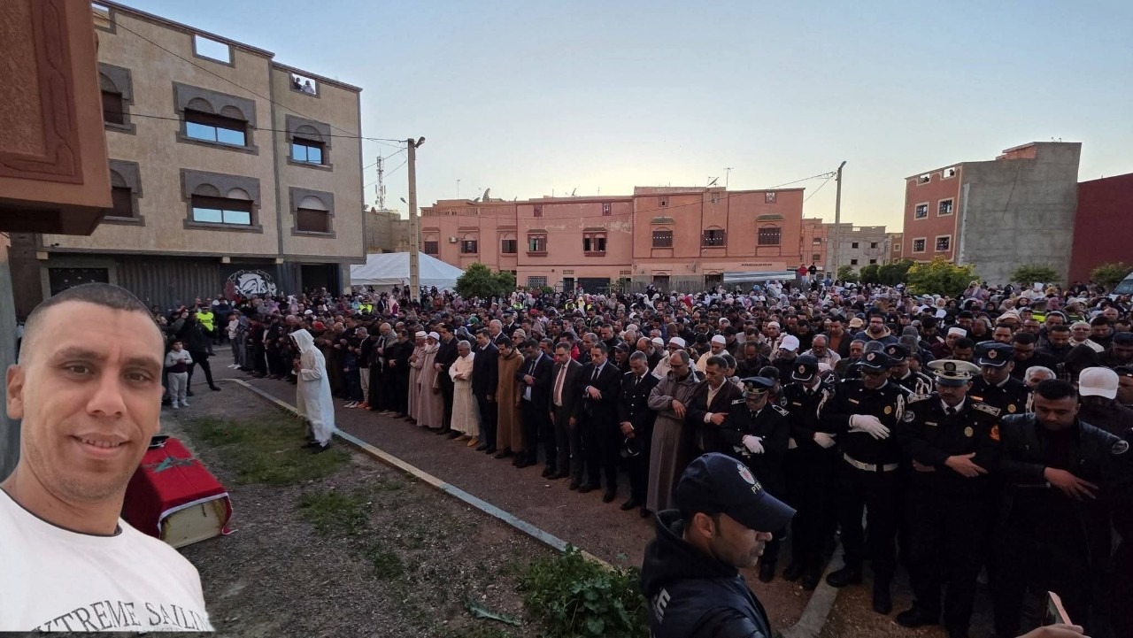 قصيدة: بعنوان رشيد… ما ماتش، تزاد فكتاب الرجال