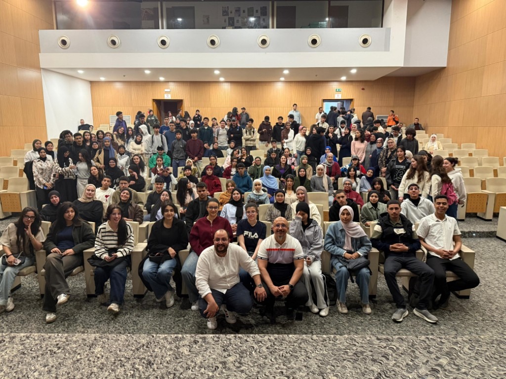 خريبكة: أكثر من 220 تلميذ كيكسروا حاجز الخوف فـورشة مجانية للتحضير للشفوي ديال الباك