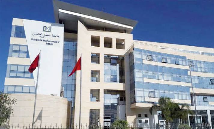 Université : des frais qui flambent, des services qui déraillent… vers une rentrée explosive